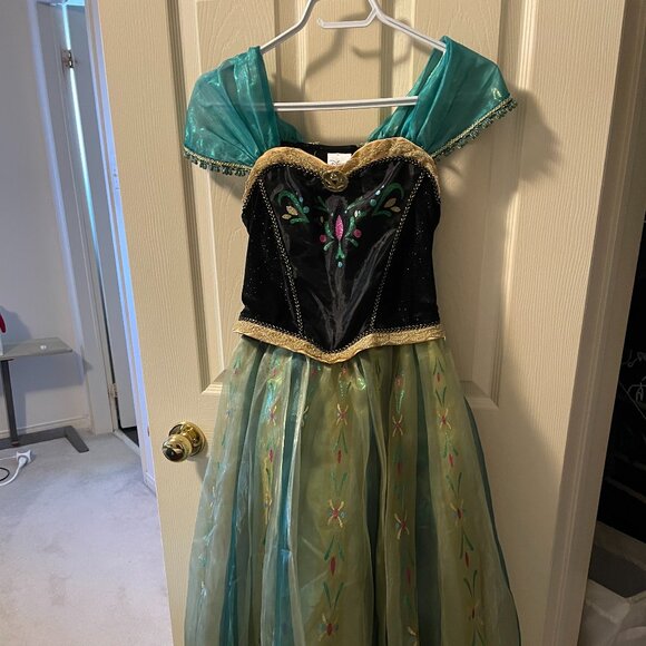 Original Disney Anna Dress Sz 9/10 - Beautiful - Picture 2 of 4